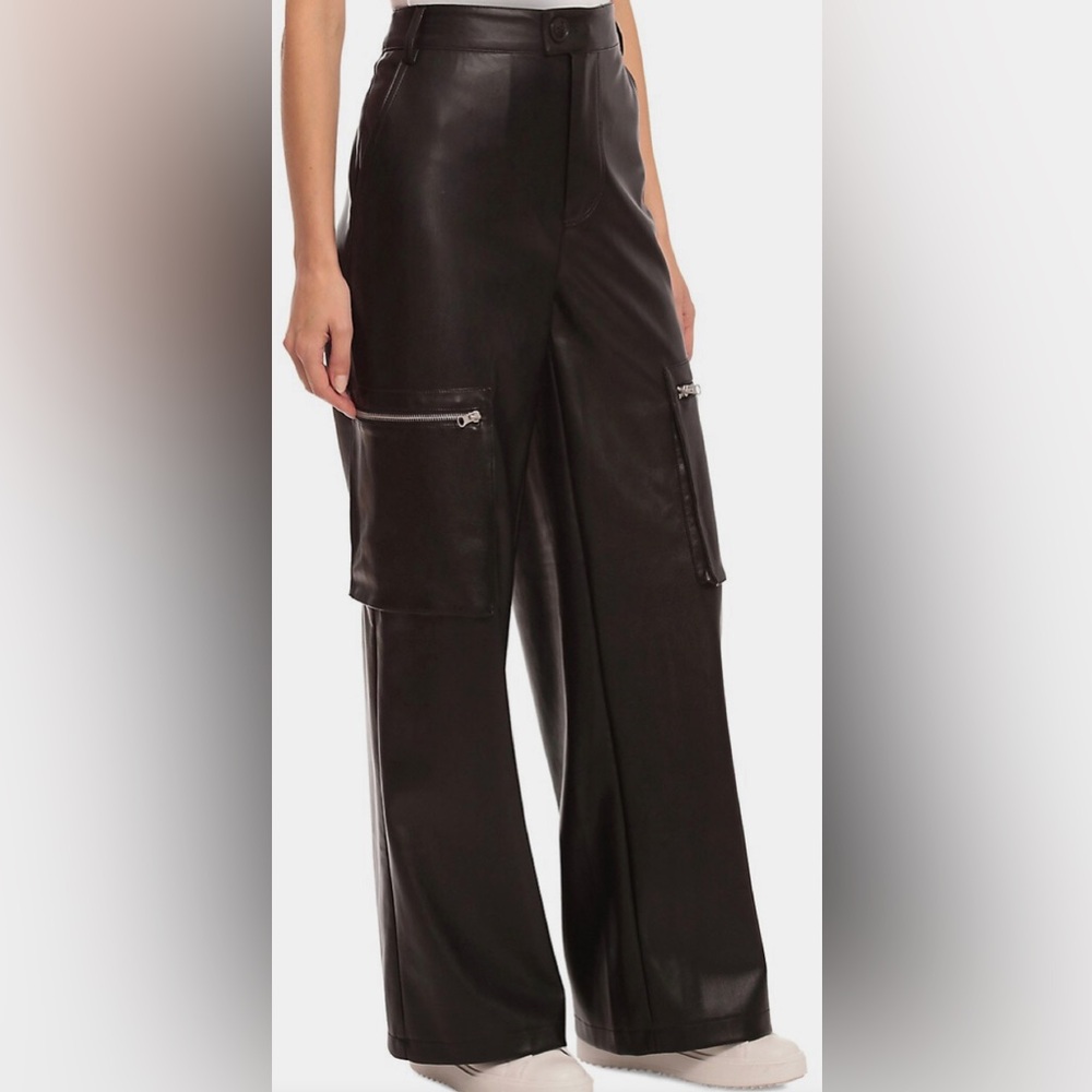 Avec Les Filles Black Faux Leather Cargo Wide Leg Pants S NWT - Picture 5 of 14
